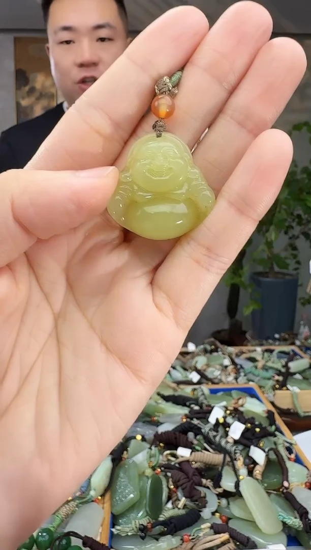 未镶嵌和田玉挂件拍一发一