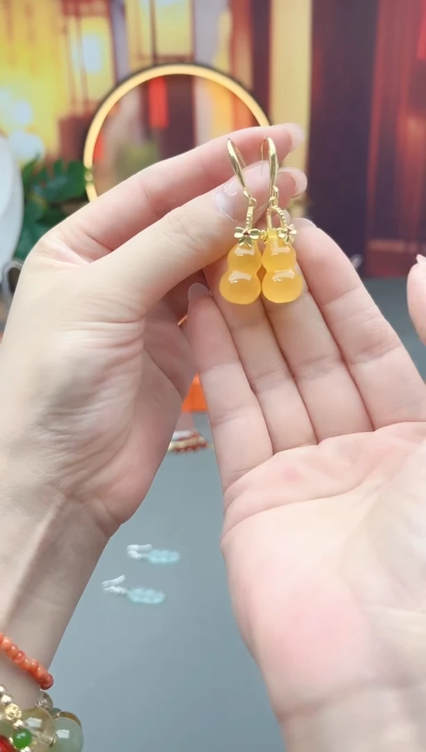 未镶嵌耳饰玛瑙/玉髓333