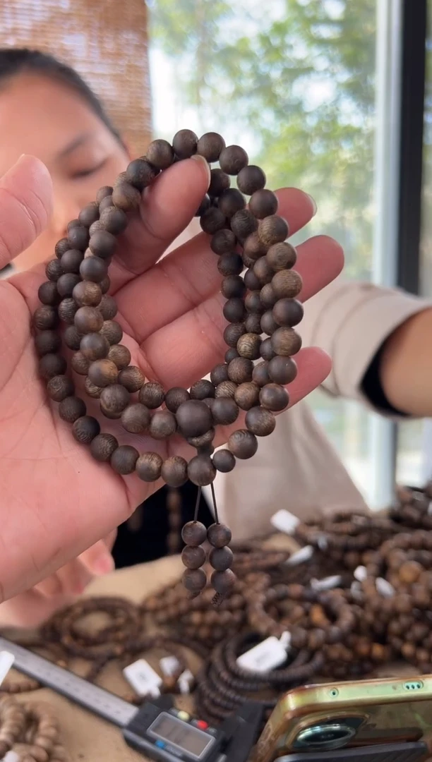 【闪购商品】沉香手串08圆珠沉水保38克