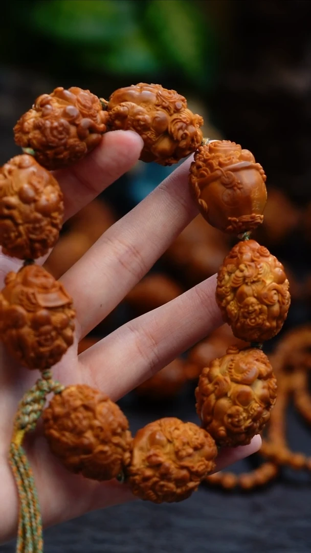 吊坠橄榄核狗***玩骑兽五子财神 2.3