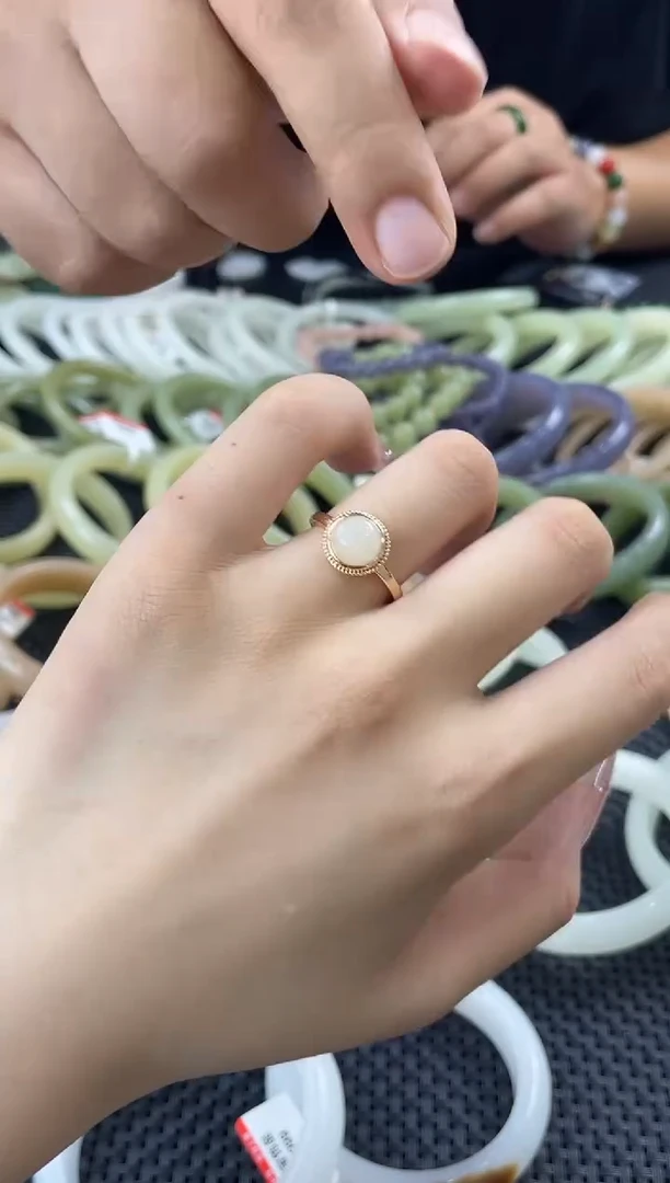 和田玉未镶嵌颈饰天然和田玉  27