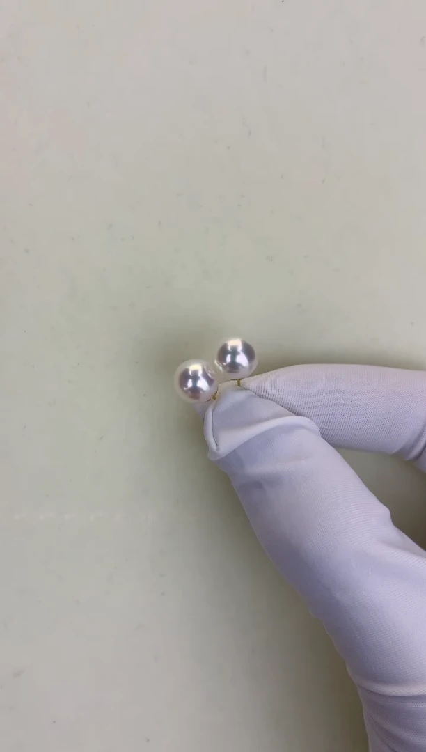 18K金镶嵌DA海水珍珠 GD015 8-8.5 素钉定制