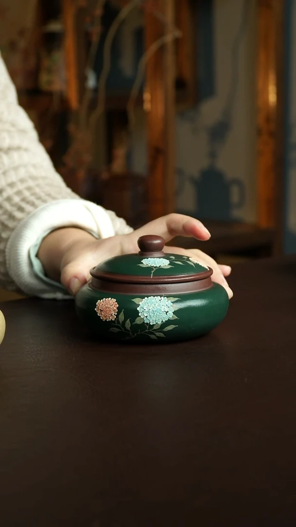 茶杯紫砂60号 绣球花茶叶罐80克 宜兴紫砂原矿作品