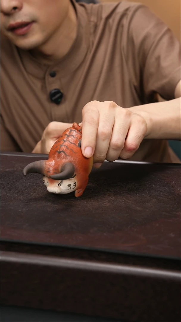 紫砂茶宠紫砂 牛虎