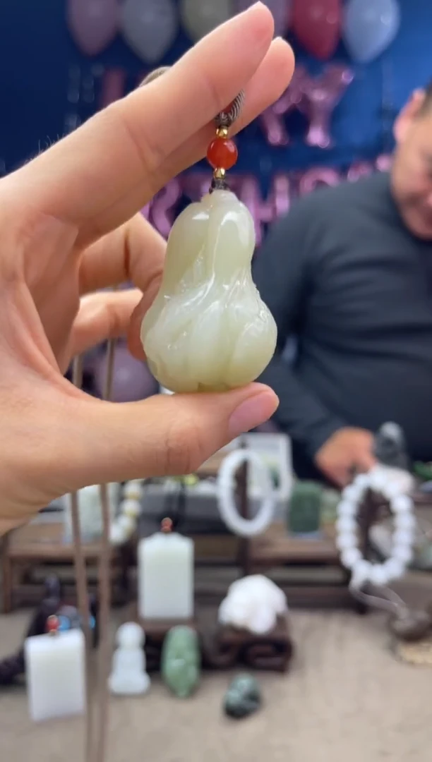 【闪购商品】和田玉颈饰未镶嵌1