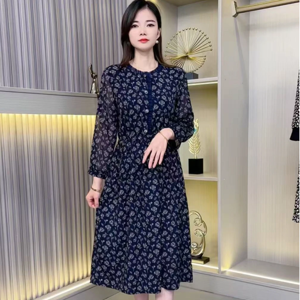 新款宽松显瘦洋气连衣裙气质时尚百搭有口袋