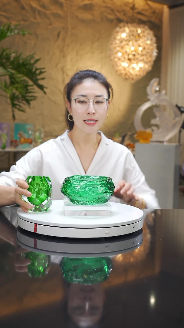 瓷片福利湖水绿水波纹果碗带绿色切面香薰瓶