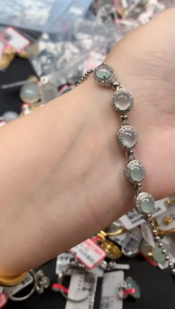 翡翠戒指银S925镶嵌天然缅甸翡翠