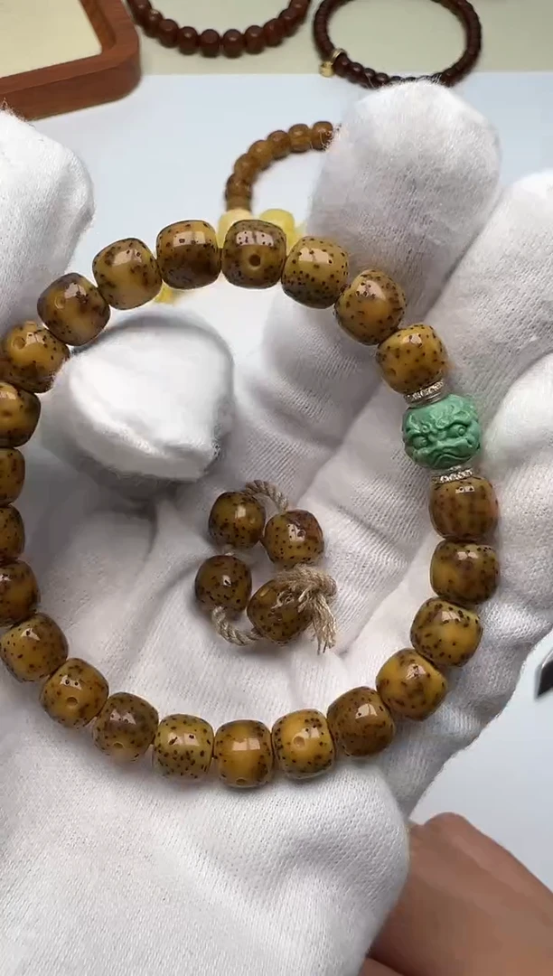 【闪购商品】菩提手串未镶嵌木带宝