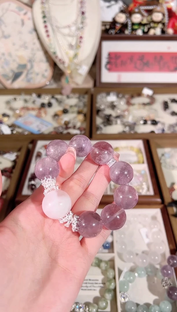 【闪购商品】水晶手链未镶嵌天然水晶 多样性发货发其一 颜色微差