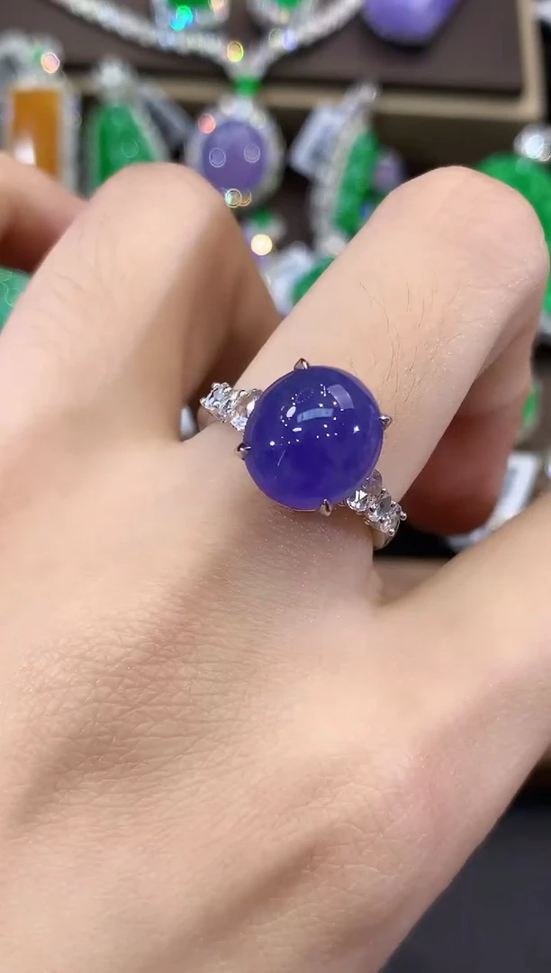 18K金镶嵌戒指翡翠涵**贝C3 紫货有色差