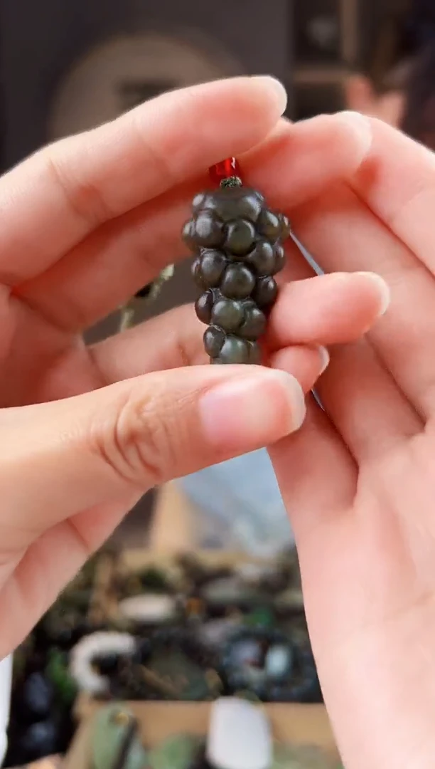 颈饰未镶嵌和田玉拍一发一，多样性发货