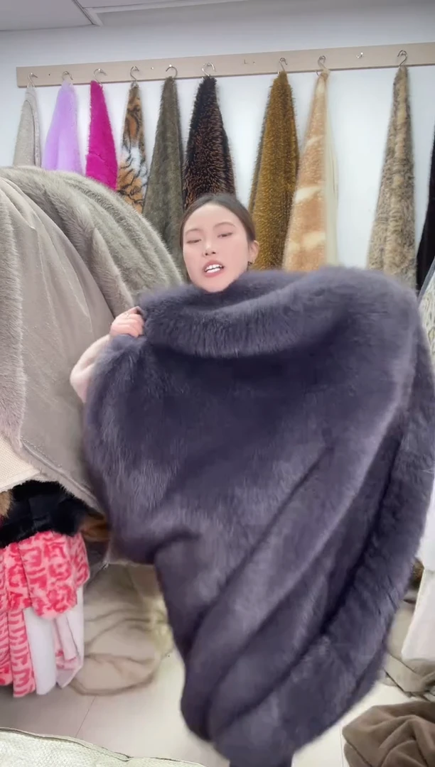 狐狸毛A111尺寸1.8*1