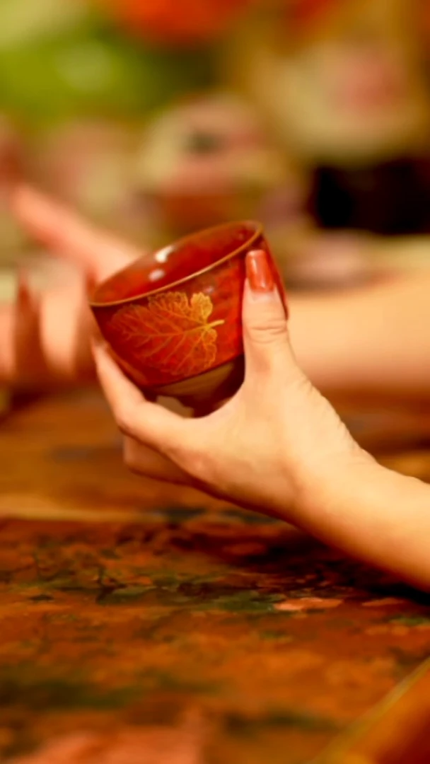 瓷片火石红111111111111111