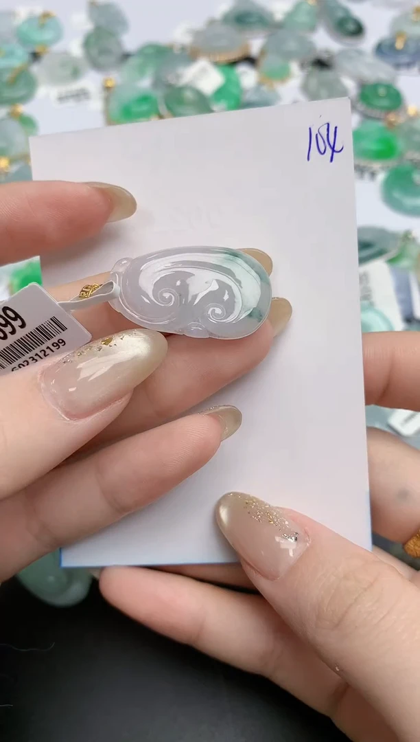 【闪购商品】翡翠颈饰18K金镶嵌天然缅甸翡翠A货