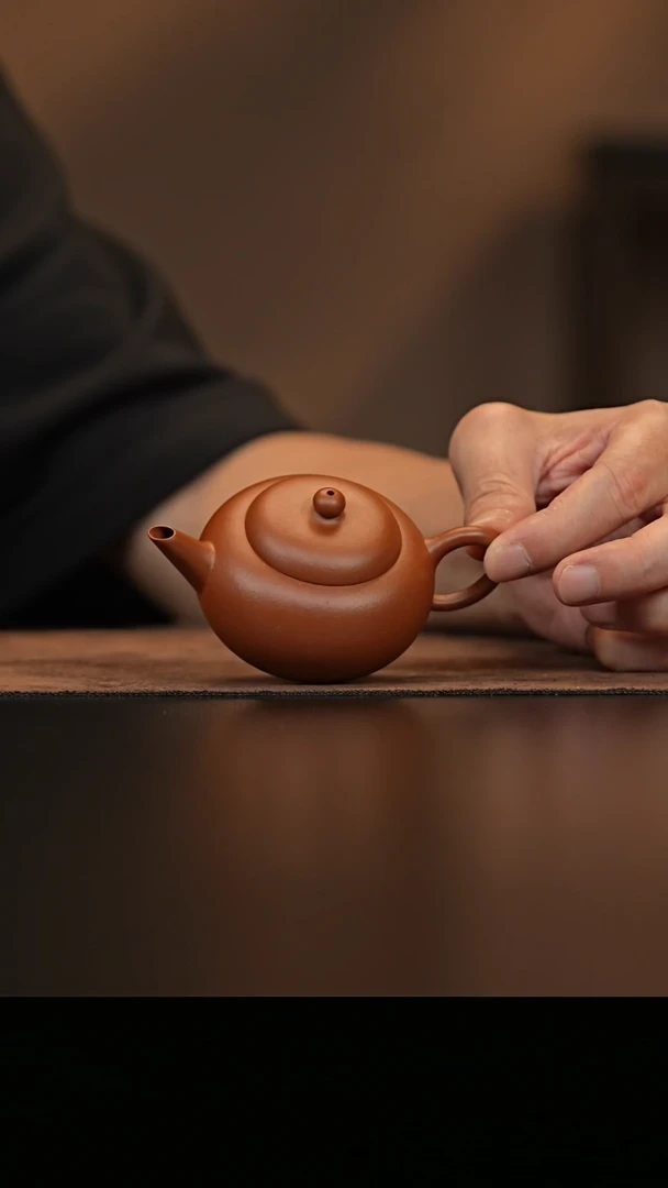 允禾斋  紫砂壶  寅春水平 朱泥