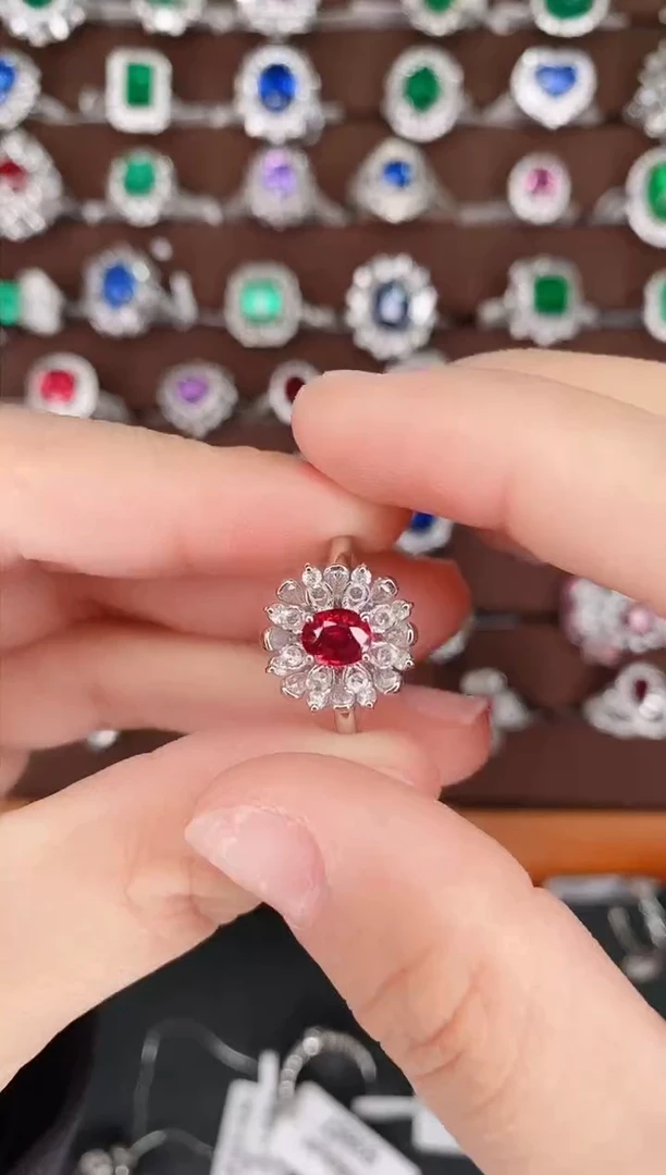 【闪购商品】红宝石18K金戒指18K金镶嵌0.7克拉