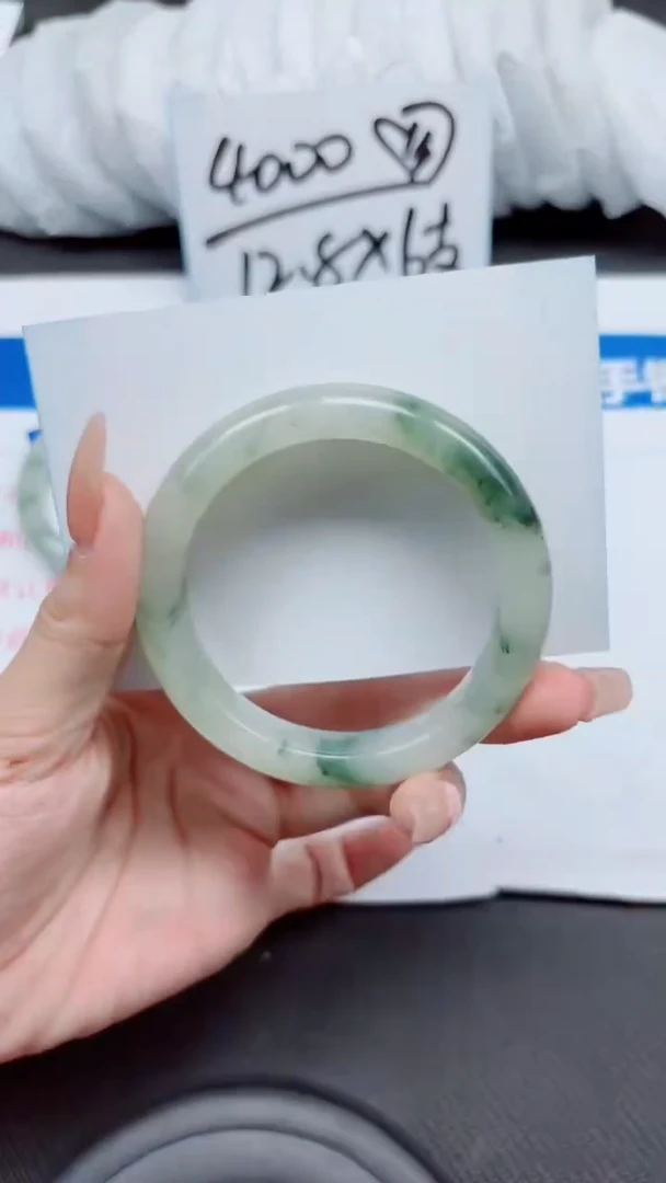 石英质玉手镯未镶嵌A25-56.57