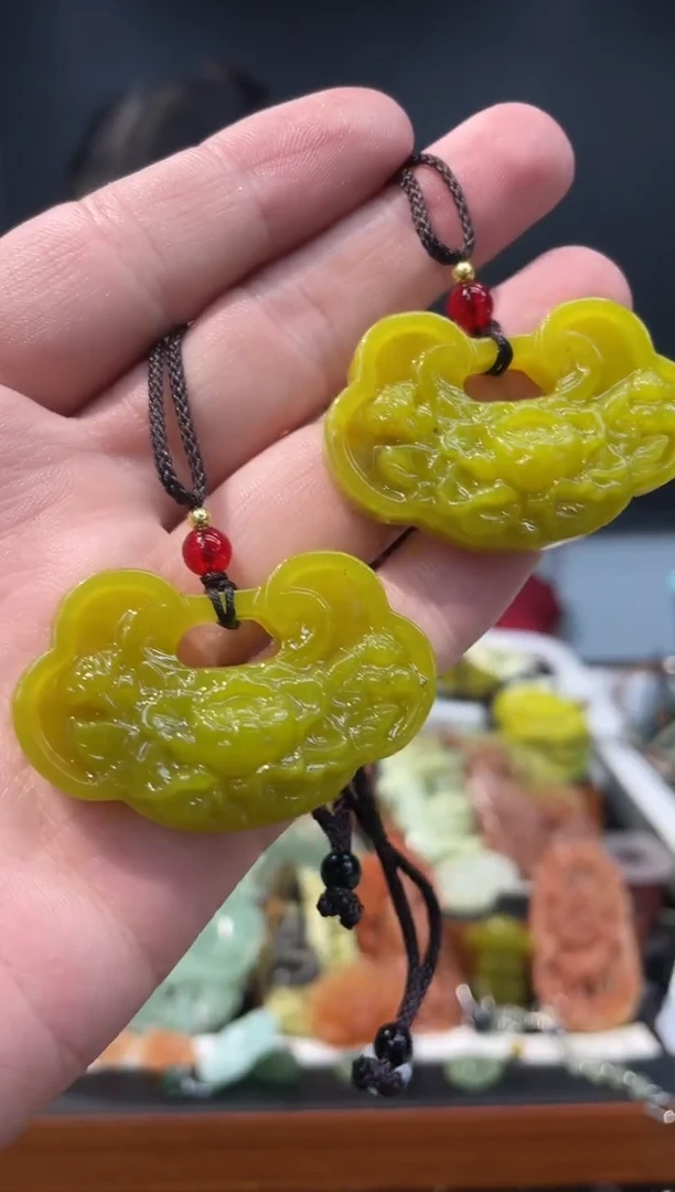 【闪购商品】岫玉吊坠未镶嵌·多样性发货*拍一发一