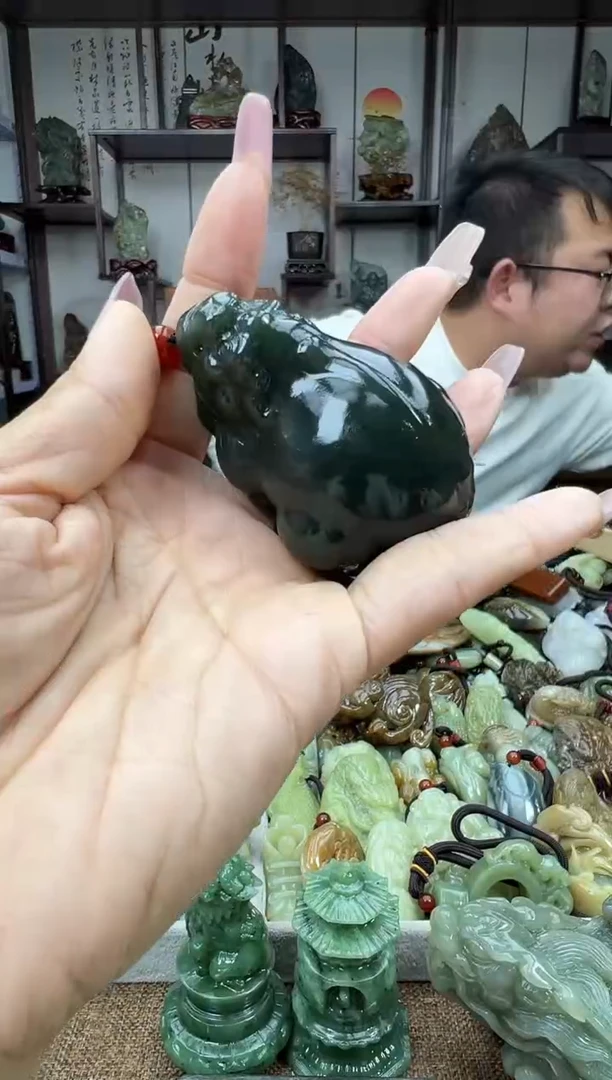 未镶嵌和田玉把件1