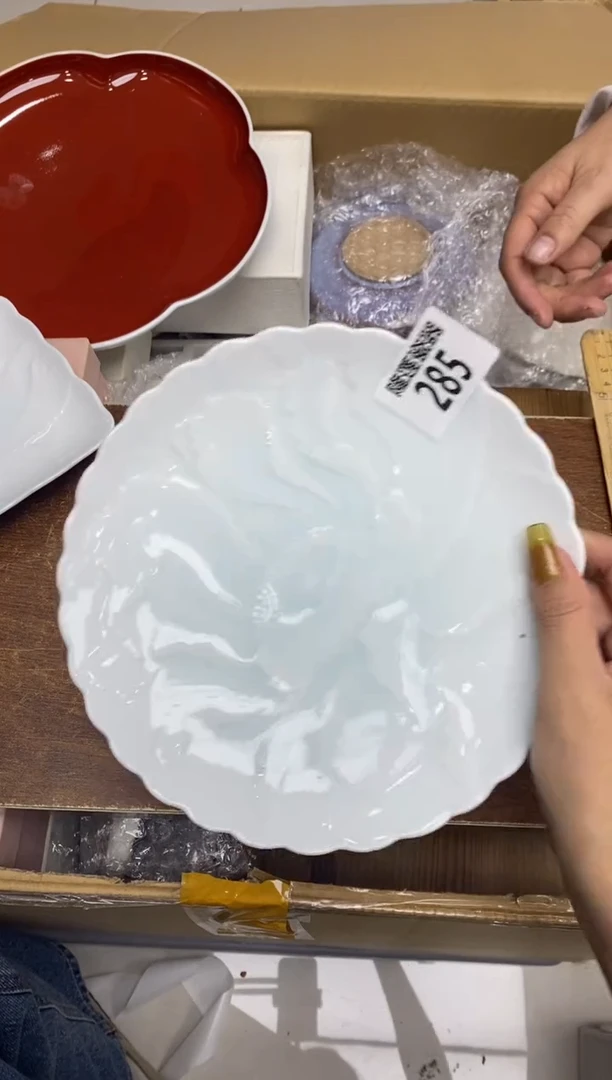 瓷片송***妍隆莲瓷器欢迎大家