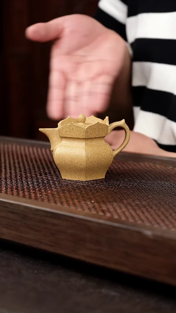 茶壶紫砂黄金段矮僧帽