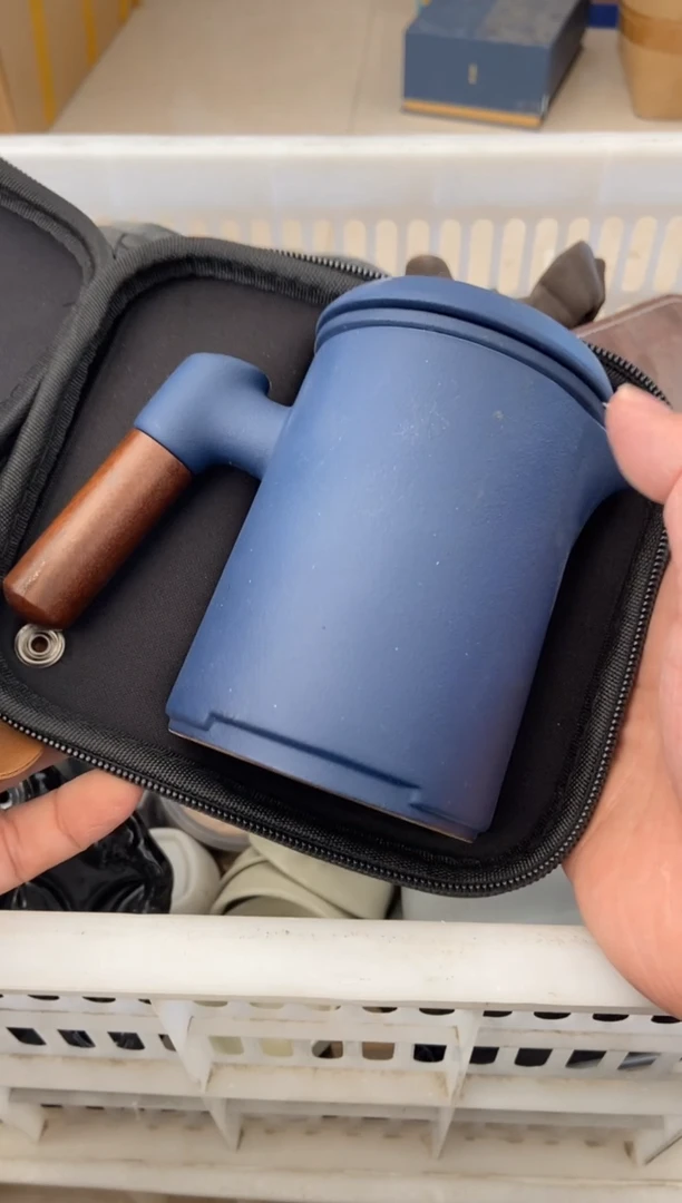 杯无运费险有瑕疵的摄影的产品有使用过的痕迹有点脏介意勿拍