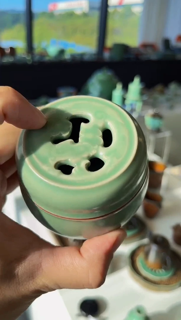 香盒·全手梅花·祥云·