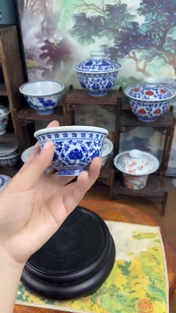 其他青花缠枝莲小压手杯