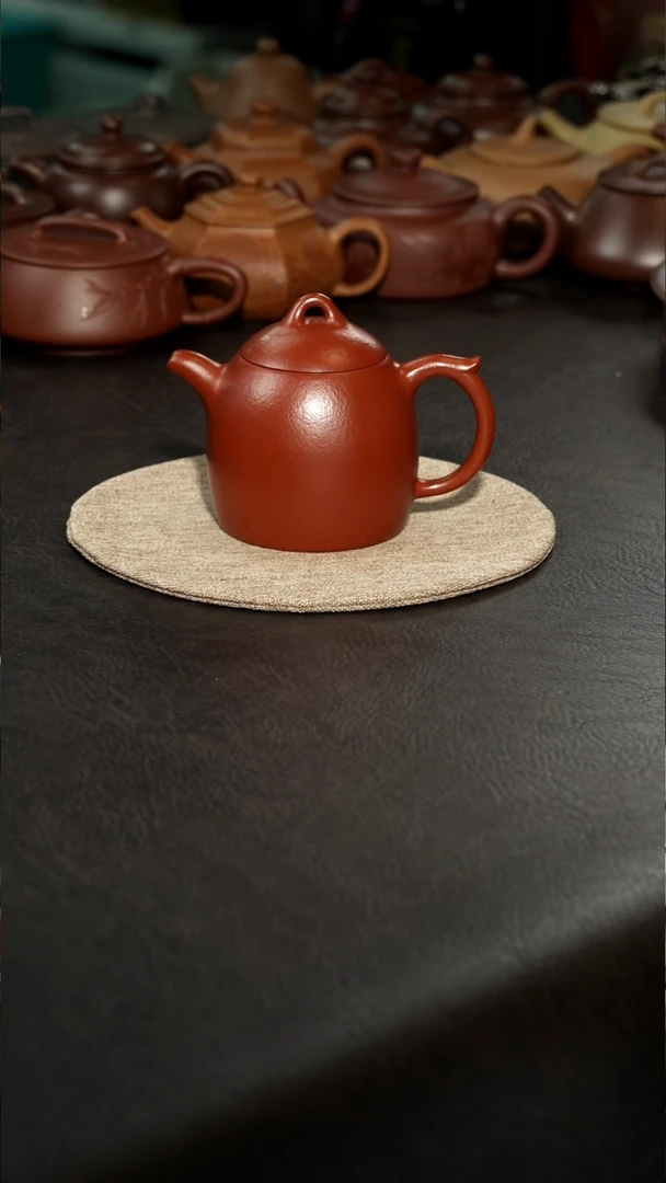 茶壶紫砂用****8秦权壶，汪达明全手工，220cc大红袍。