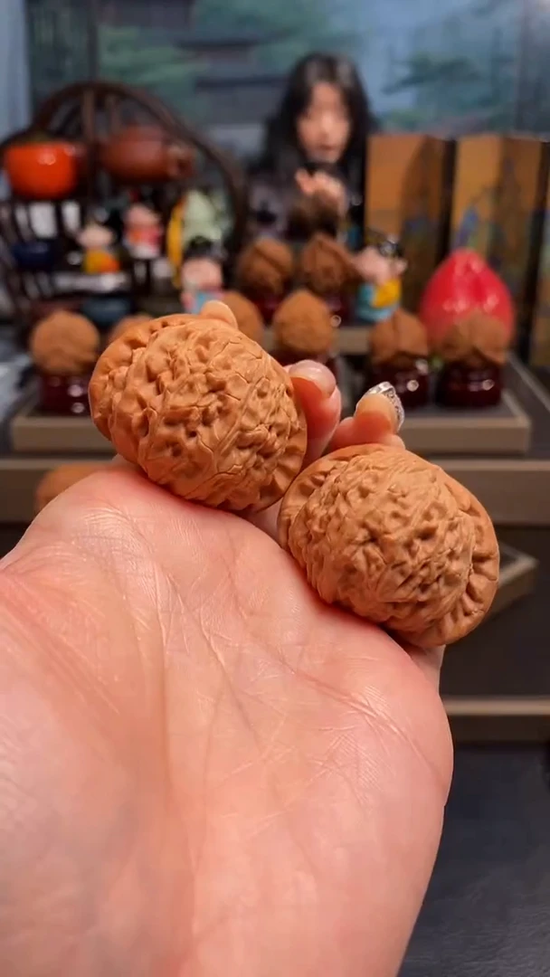 【闪购商品】文玩核桃把件B 446白狮子41尺