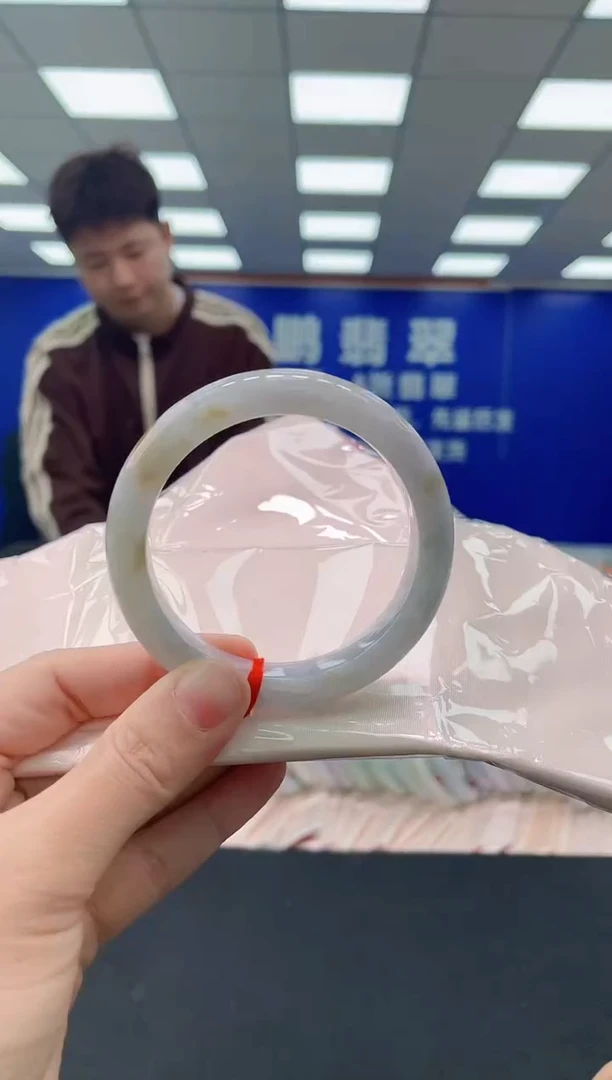 未镶嵌手镯翡翠云****?AAAAAAAAAA