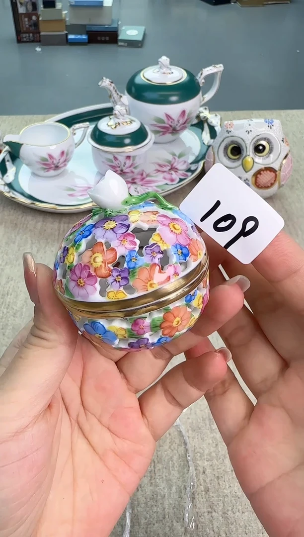 瓷片泡泡家的瓷器真好看