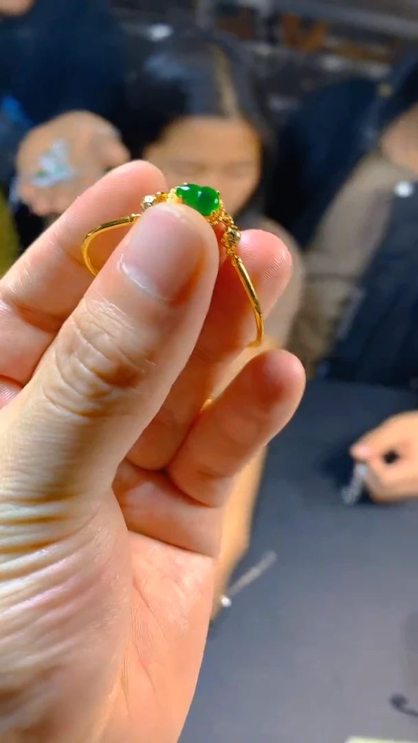 【闪购商品】翡翠手链未镶嵌0917514456多样性发一