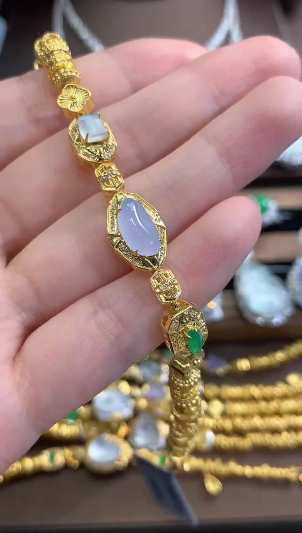 足金镶嵌手链翡翠春日珠宝 C44