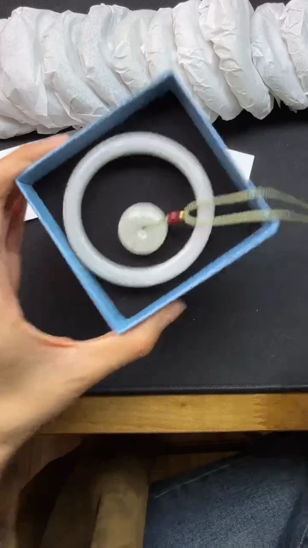 未镶嵌手镯石英质玉1-58