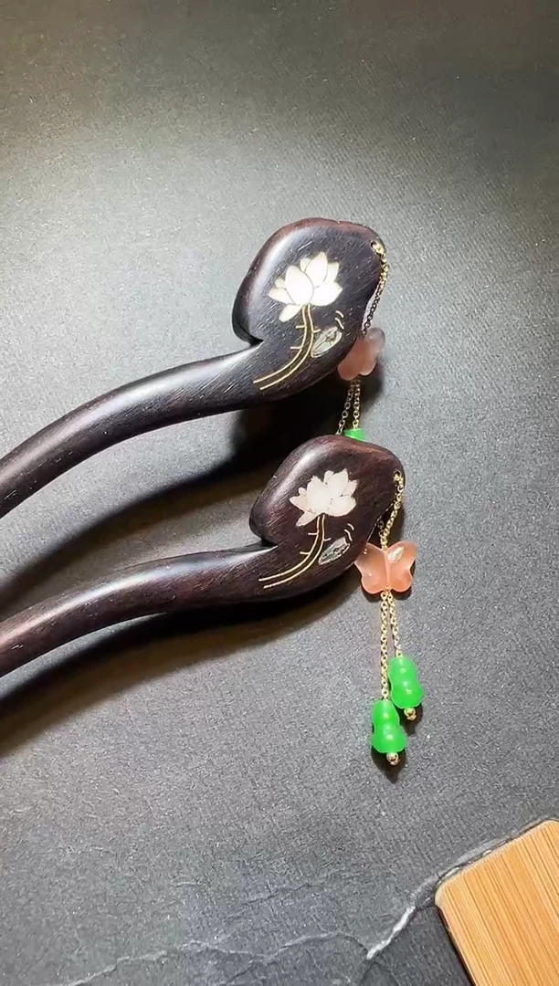 风车木（黑檀木）其他荷花（多样发一）