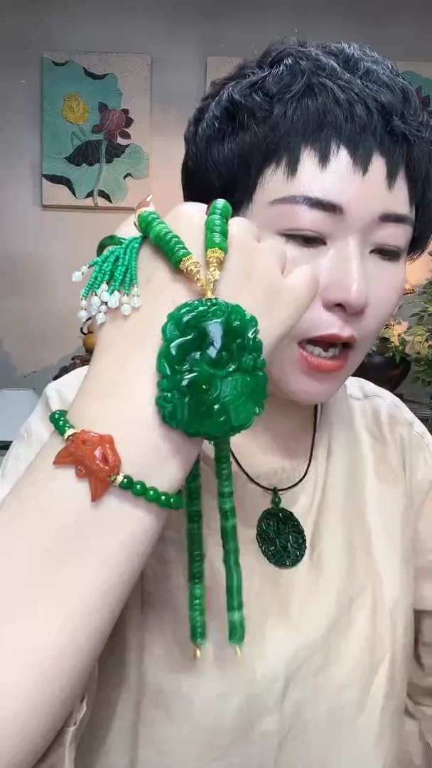 吊坠(赠链)合金翡翠樱*姐009