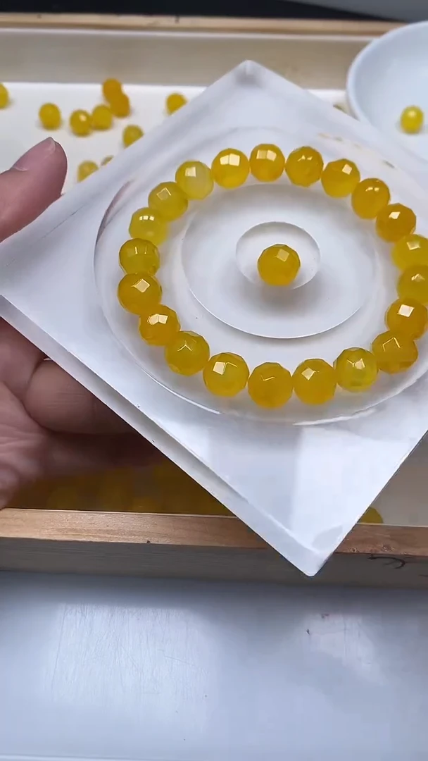 未镶嵌散珠玛瑙/玉髓B1373 鸡油黄 切面10mm5个9.9元