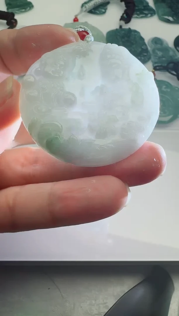 【闪购商品】翡翠吊坠(不含链)未镶嵌1