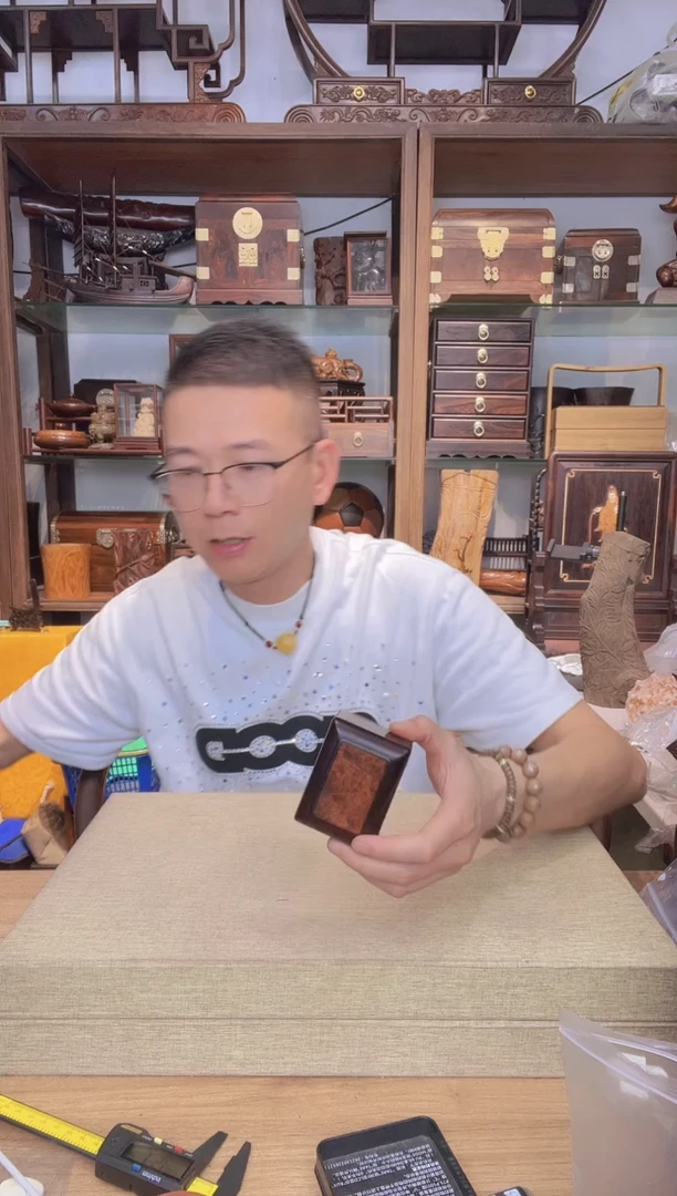 乌木类书架479大叶紫檀嵌瘿木长方小号扣盒