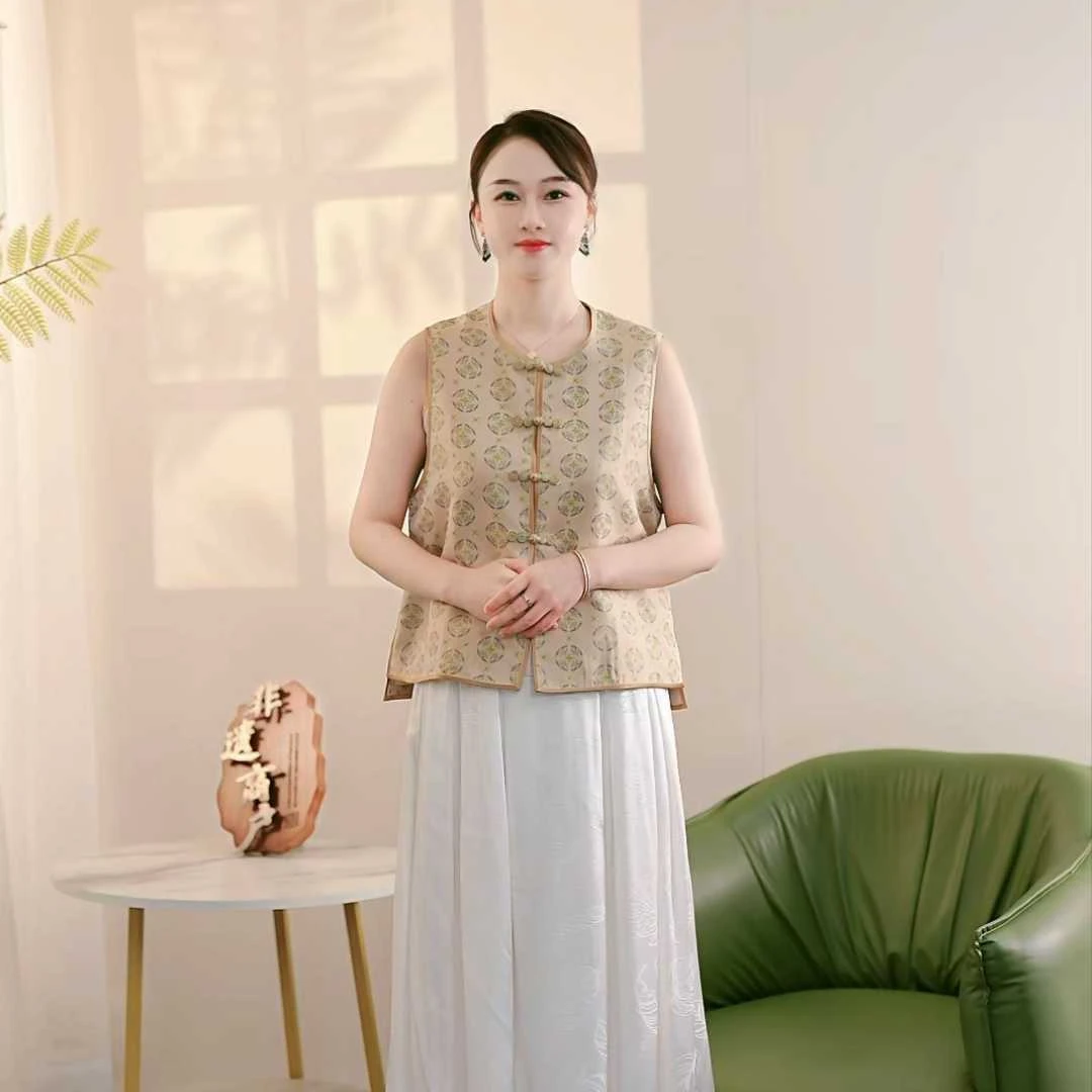 中国丝绸隆鹊『上久楷 桂花大雁纹锦浅黄咖』宋锦圆领对襟马甲中式