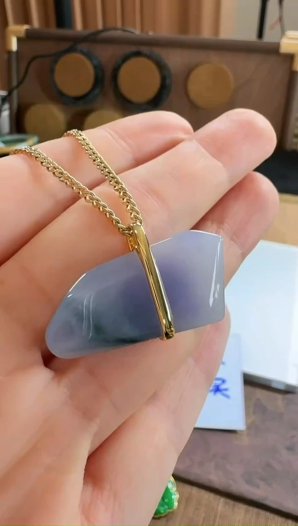 吊坠(不含链)18K金镶嵌翡翠吊坠