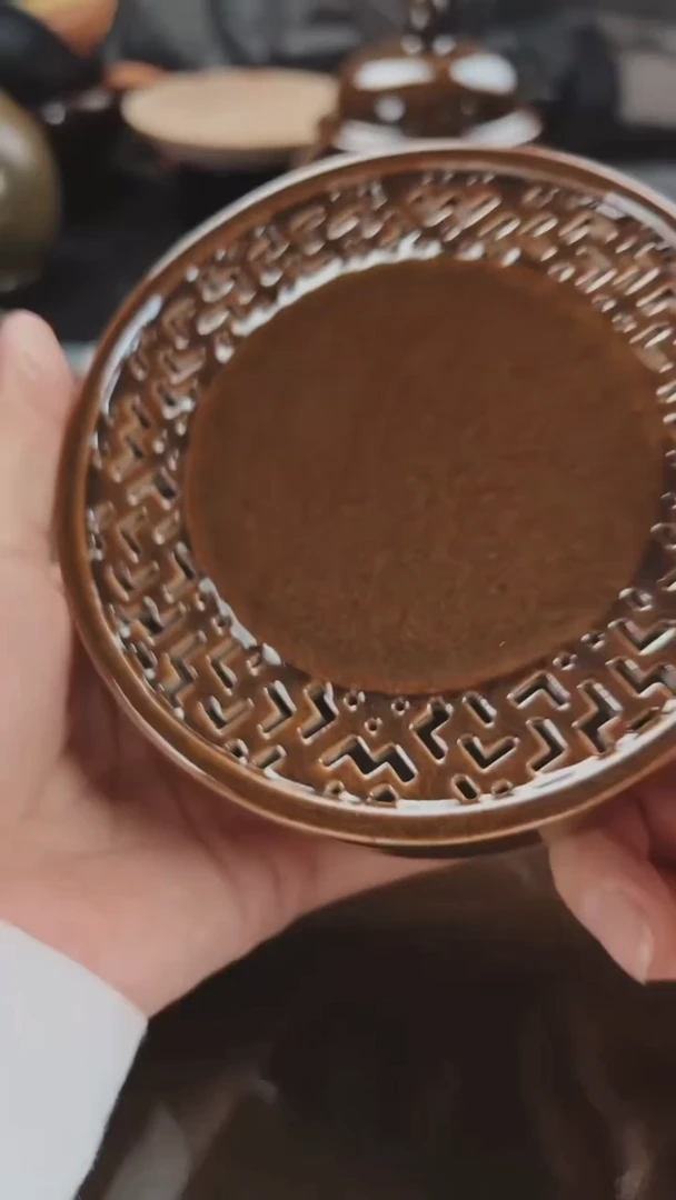 原矿釉鳝鱼黄色壶承