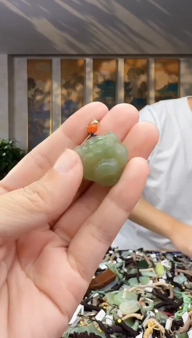 未镶嵌和田玉挂件拍一发一