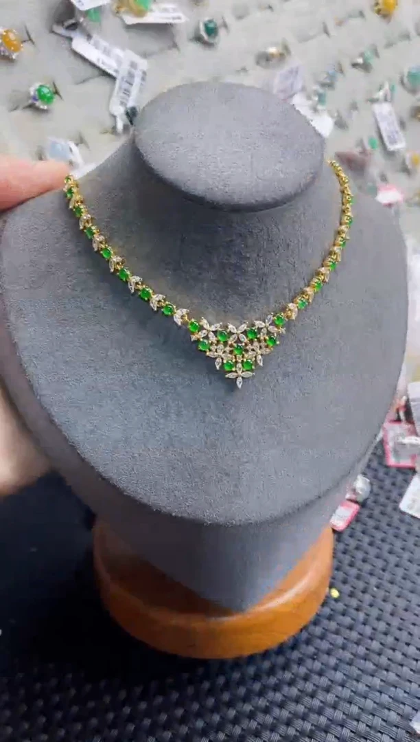 翡翠戒指银S925镶嵌8888---4++++