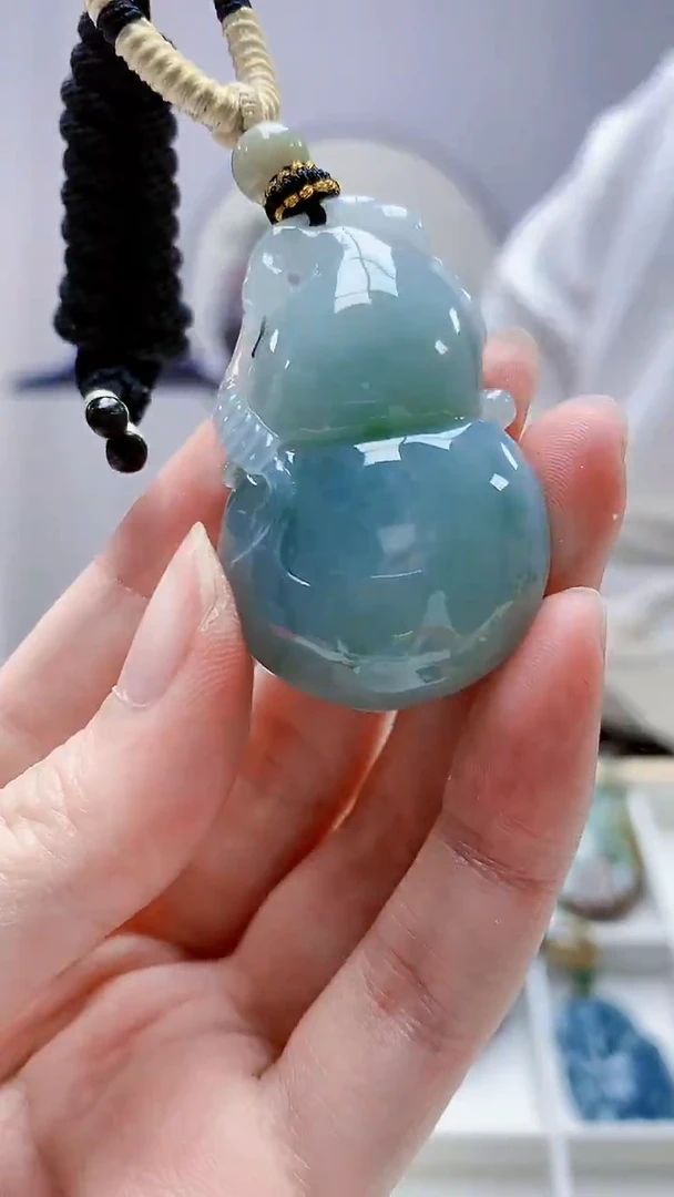 未镶嵌定制翡翠4898zm-毛货挂件113葫芦