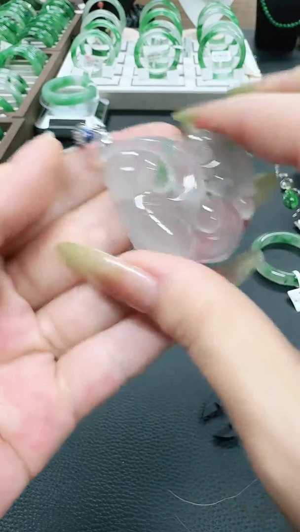未镶嵌1石英质玉（非洲翠）/8146
