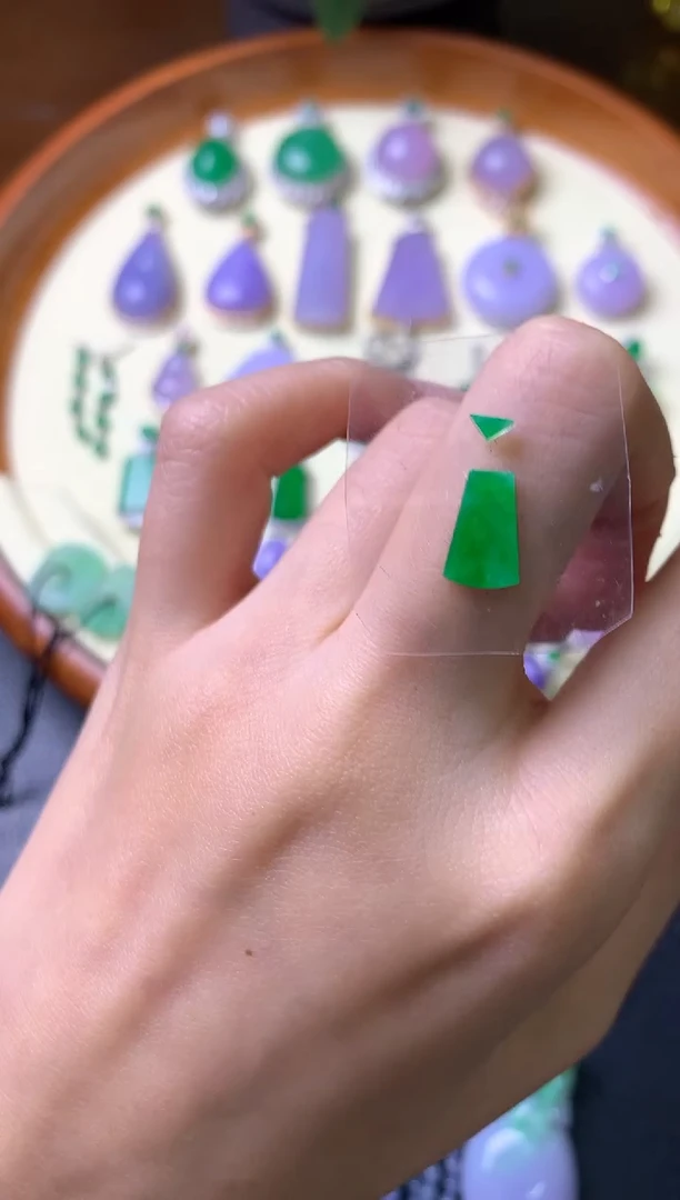 【闪购商品】定制翡翠未镶嵌裸石（镶嵌定制）