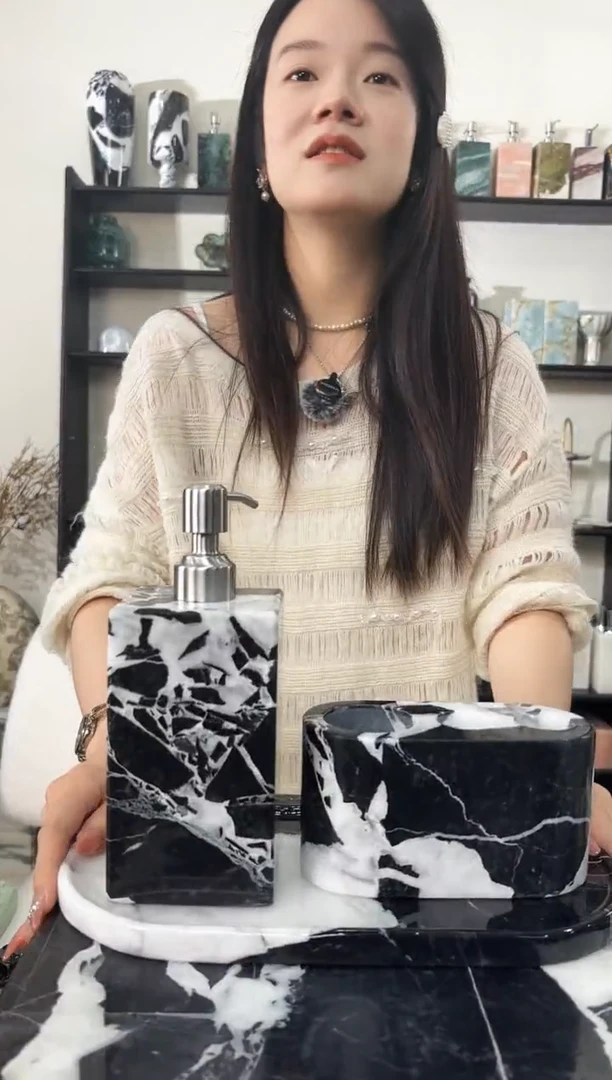 石材宝格丽黑浴室套组